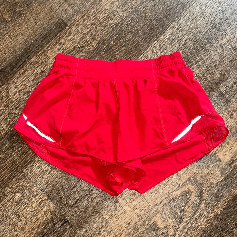 Lululemon hotty hot shorts red merlot